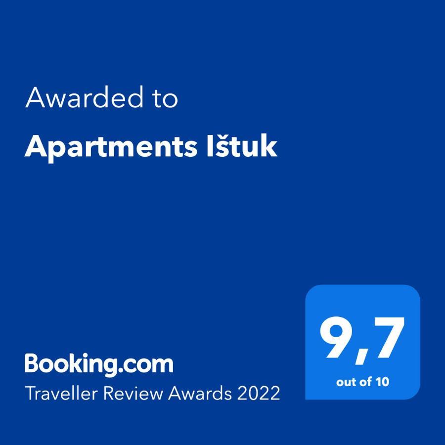 Apartments Istuk Vir Ngoại thất bức ảnh