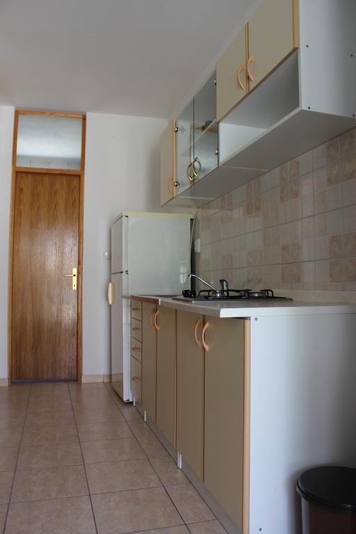 Apartments Istuk Vir Phòng bức ảnh