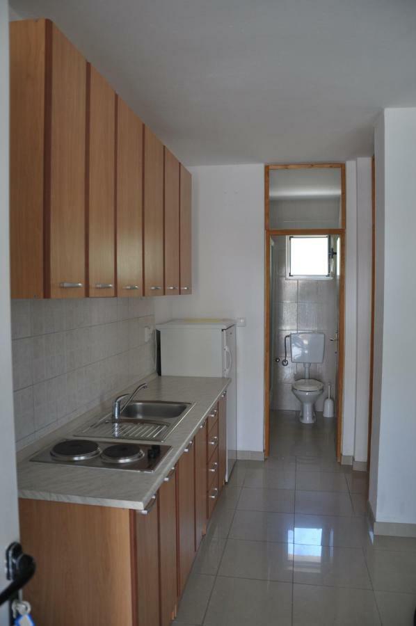 Apartments Istuk Vir Ngoại thất bức ảnh